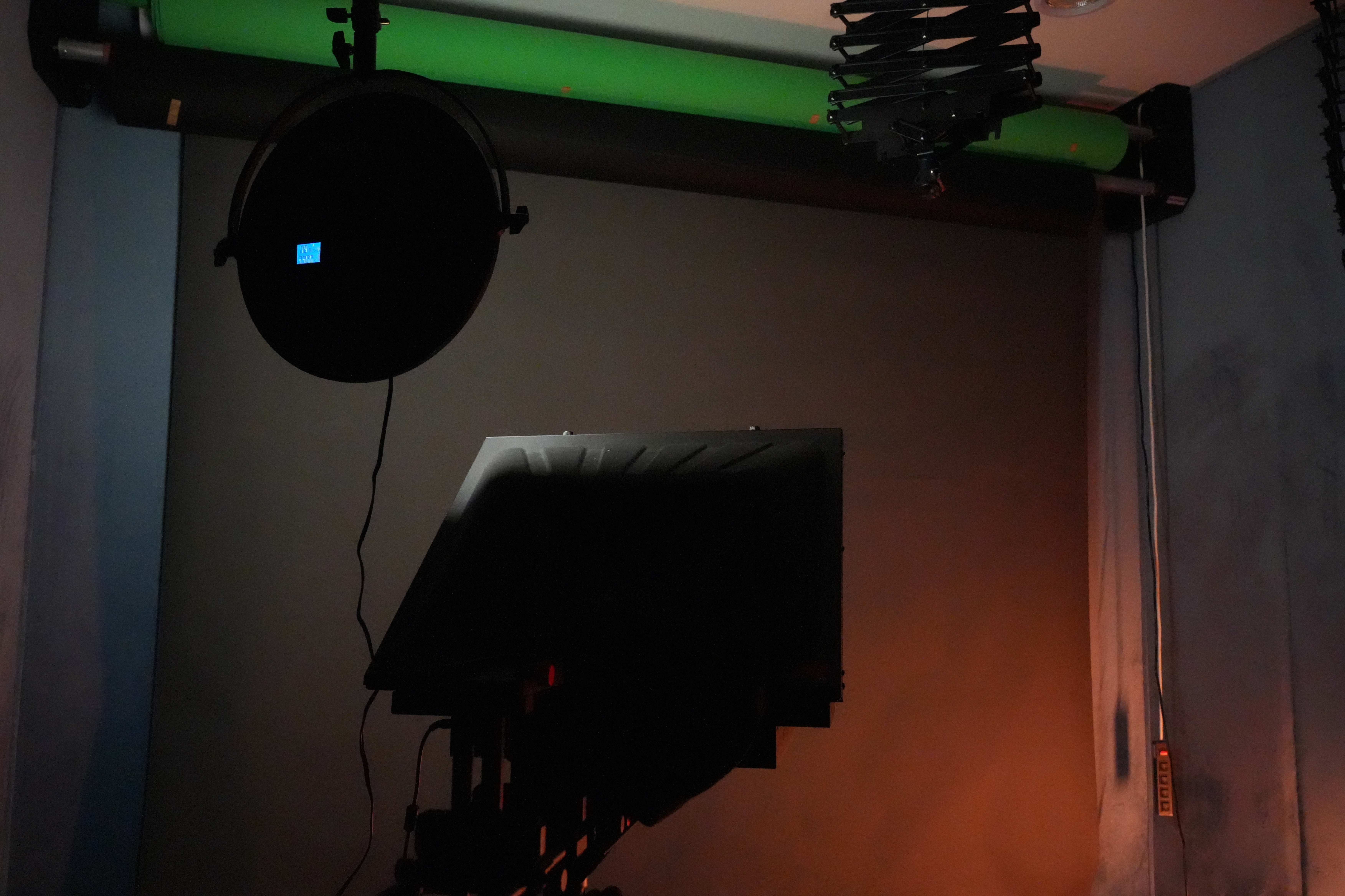 استوديو احترافي